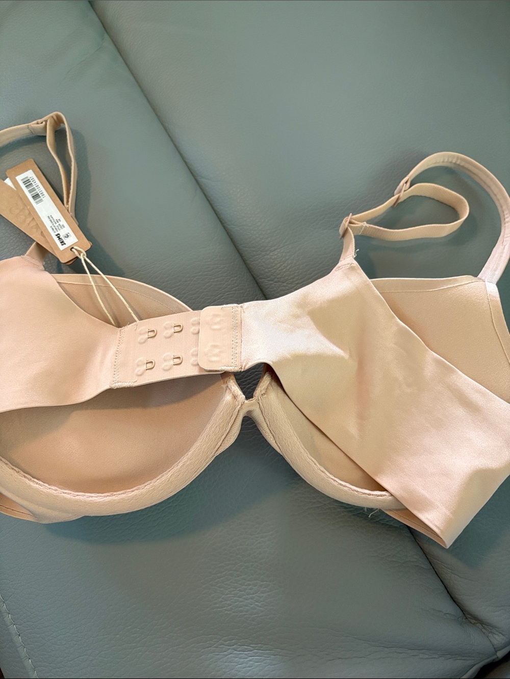 Skims ultimate push-up plunge bra size 34B-new! - Picture 3 of 4
